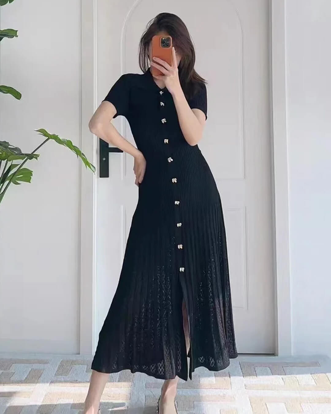 Beatrice Turn-Down Collar Knit Maxi Dress