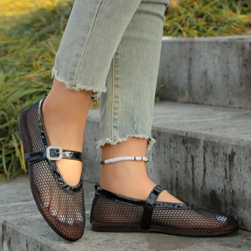 Elena Round-Toe Ballet Flats